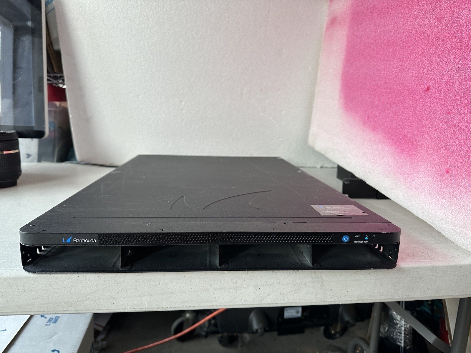 Barracuda BBS490a Networks Backup Server BNHW004 16GB RAM : NO HDD