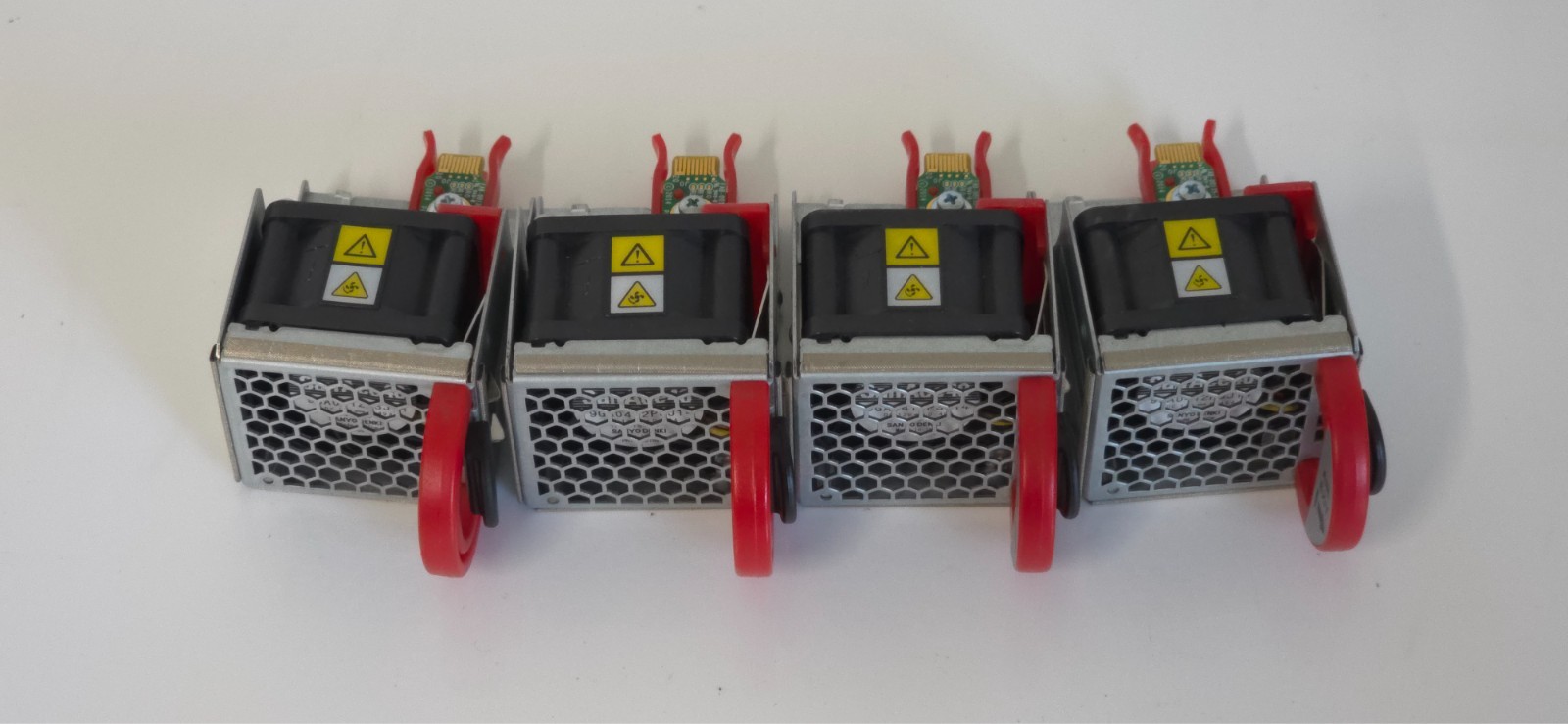 LOT OF 4 Arista FAN-7000-F DCS Fan Module Front to Back Airflow