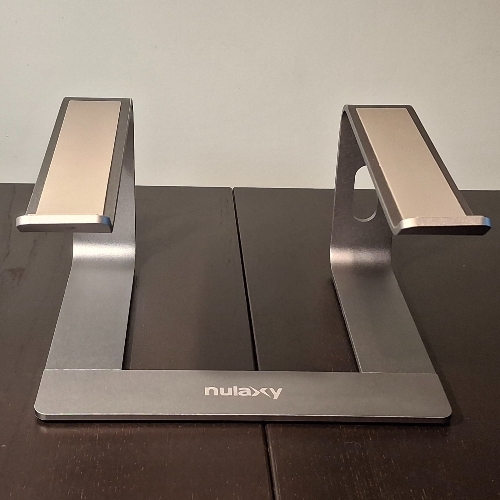Nulaxy All-Aluminum Laptop Stand for All 10-16" Laptops