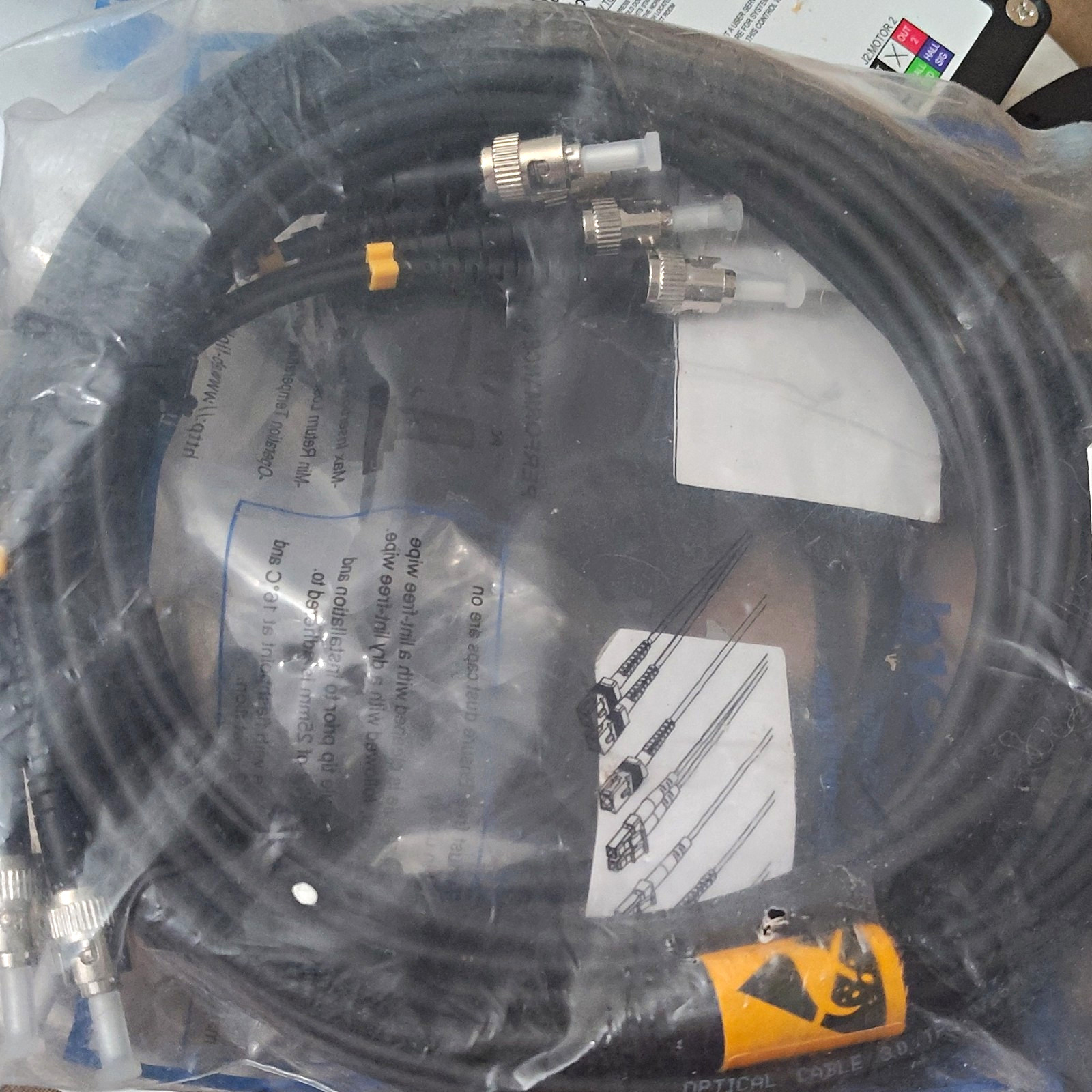 Jeirdus Outdoor Fiber Patch Cord ST-ST Single-Mode 9/125 4 Core 5M Black