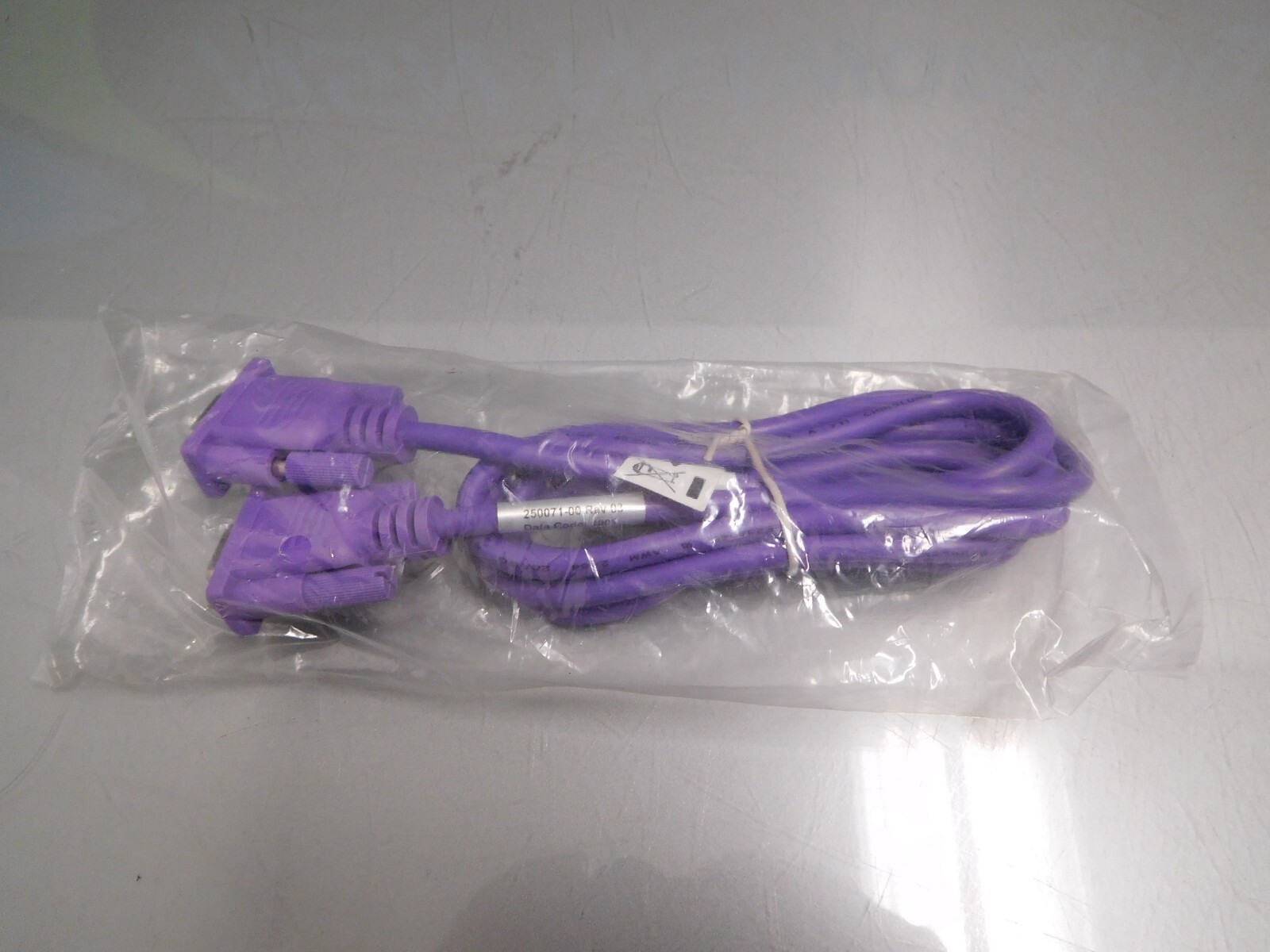 NEW Extreme Networks 250071-00 9-Pin Serial COM Console Cable DB9 Female-Female