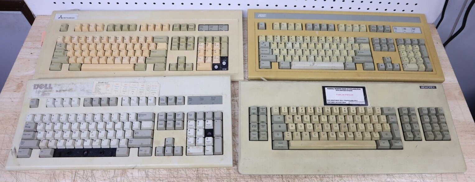 Vintage Lot x4 Computer Terminal Keyboards Dell Mitsubishi Memorex AST PC *Parts