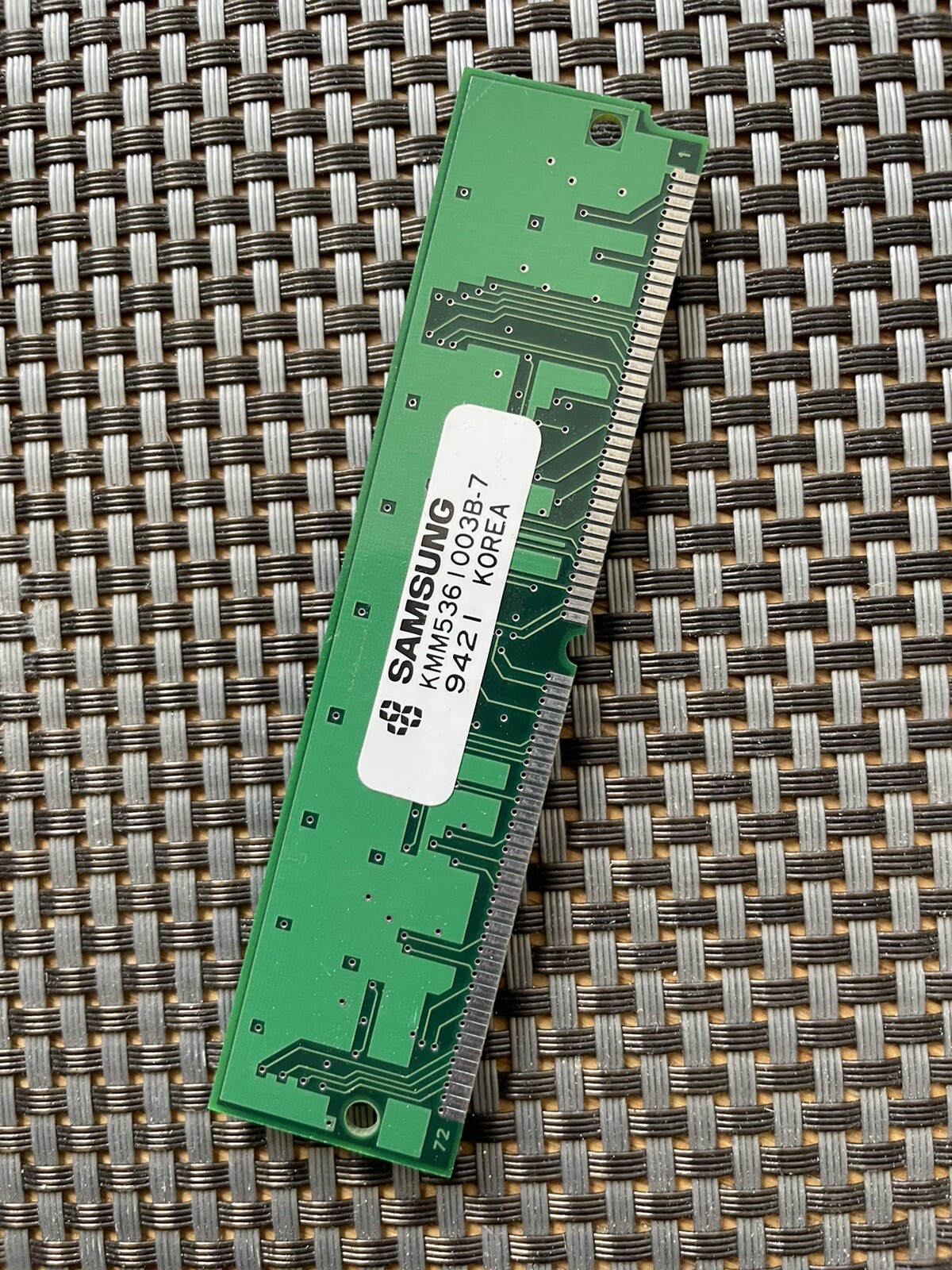 Samsung KMM5361003B-7 Memory Module RAM