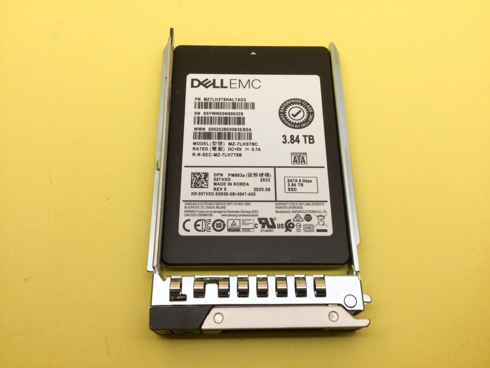 5TVXD Dell 3.84TB SATA 6Gbps Read Intensive 2.5'' SSD MZ-7LH3T8C w/ Gen 14 Tray