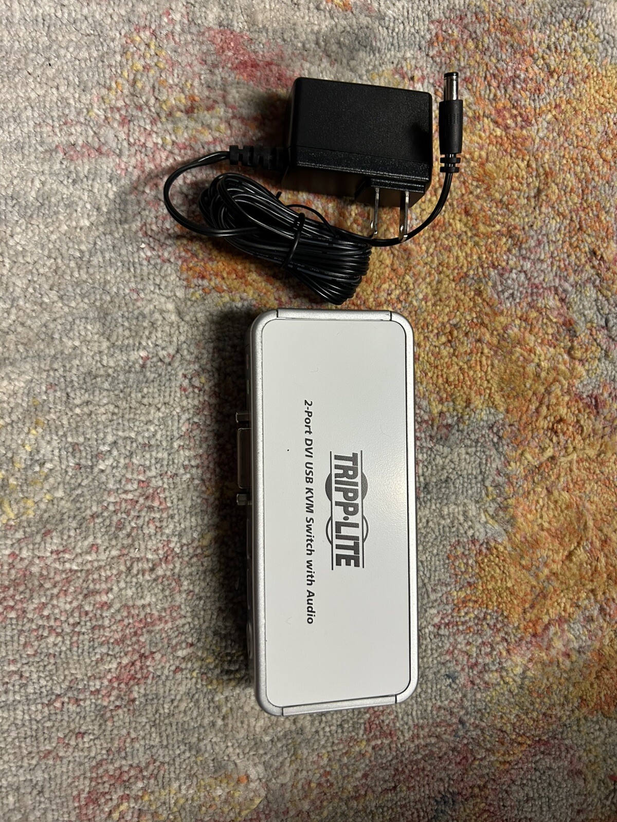 Tripp Lite (B004-DUA2-K-R) 2-Ports External KVM switch USB WITH POWER ADAPTER