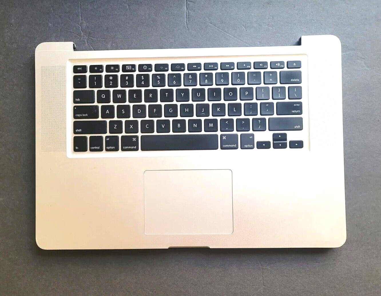 Apple MacBook Pro A1286 2010 2011 2012 - PalmRest Keyboard Trackpad - GRADE A