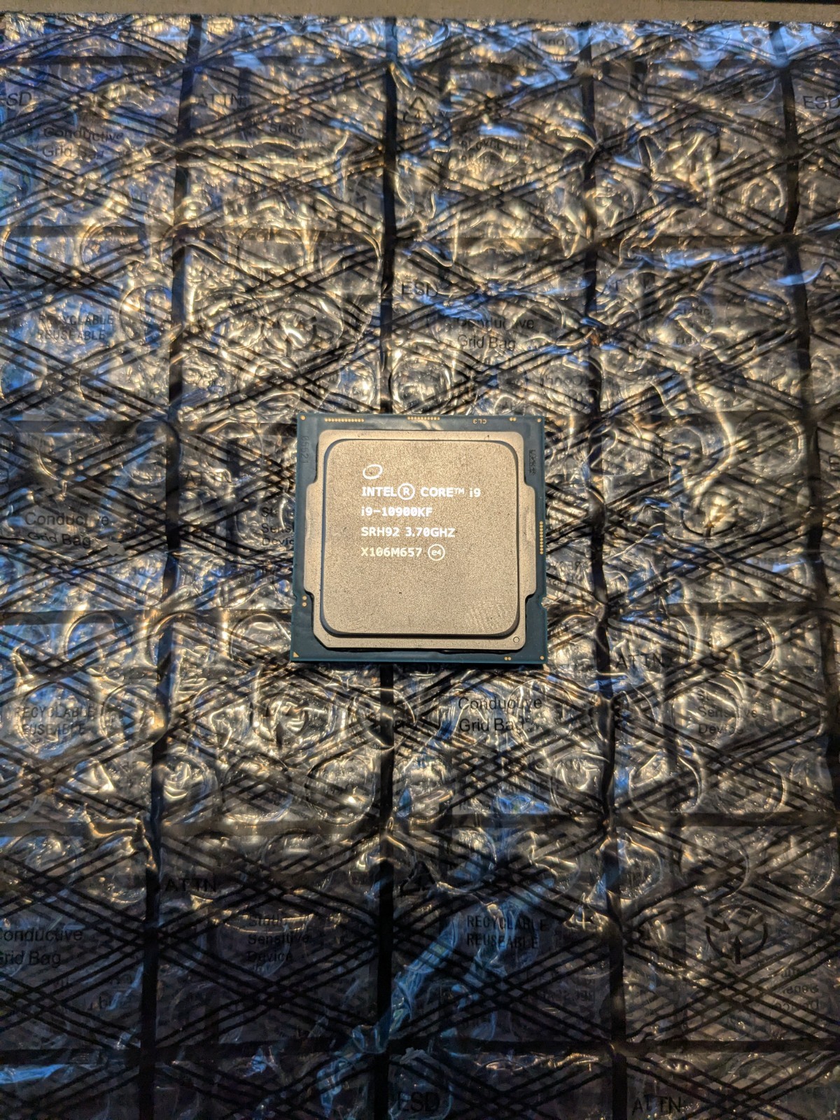 Intel Core i9-10900KF Processor (5.3 GHz, 10 Cores, Socket LGA1200, ) TESTED 