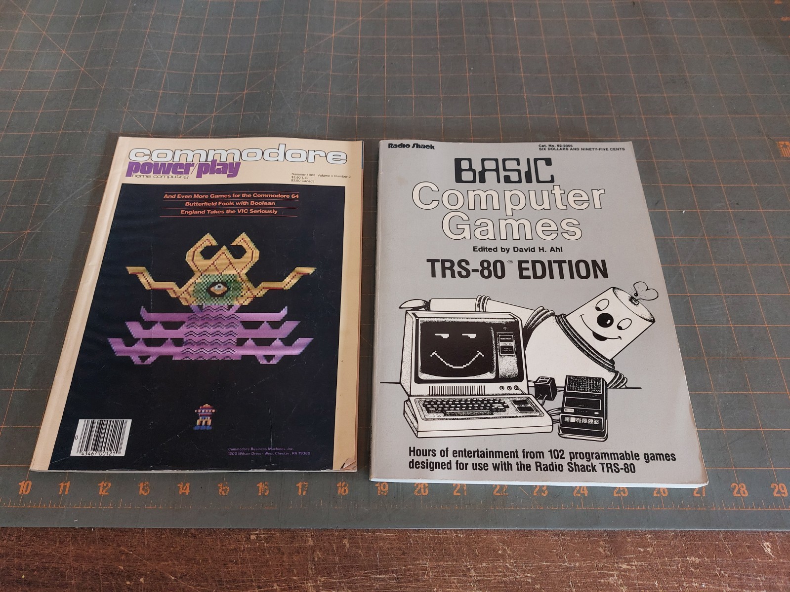 Vintage RadioShack Basic Computer Games TRS-80 Book + Commodore Magazine