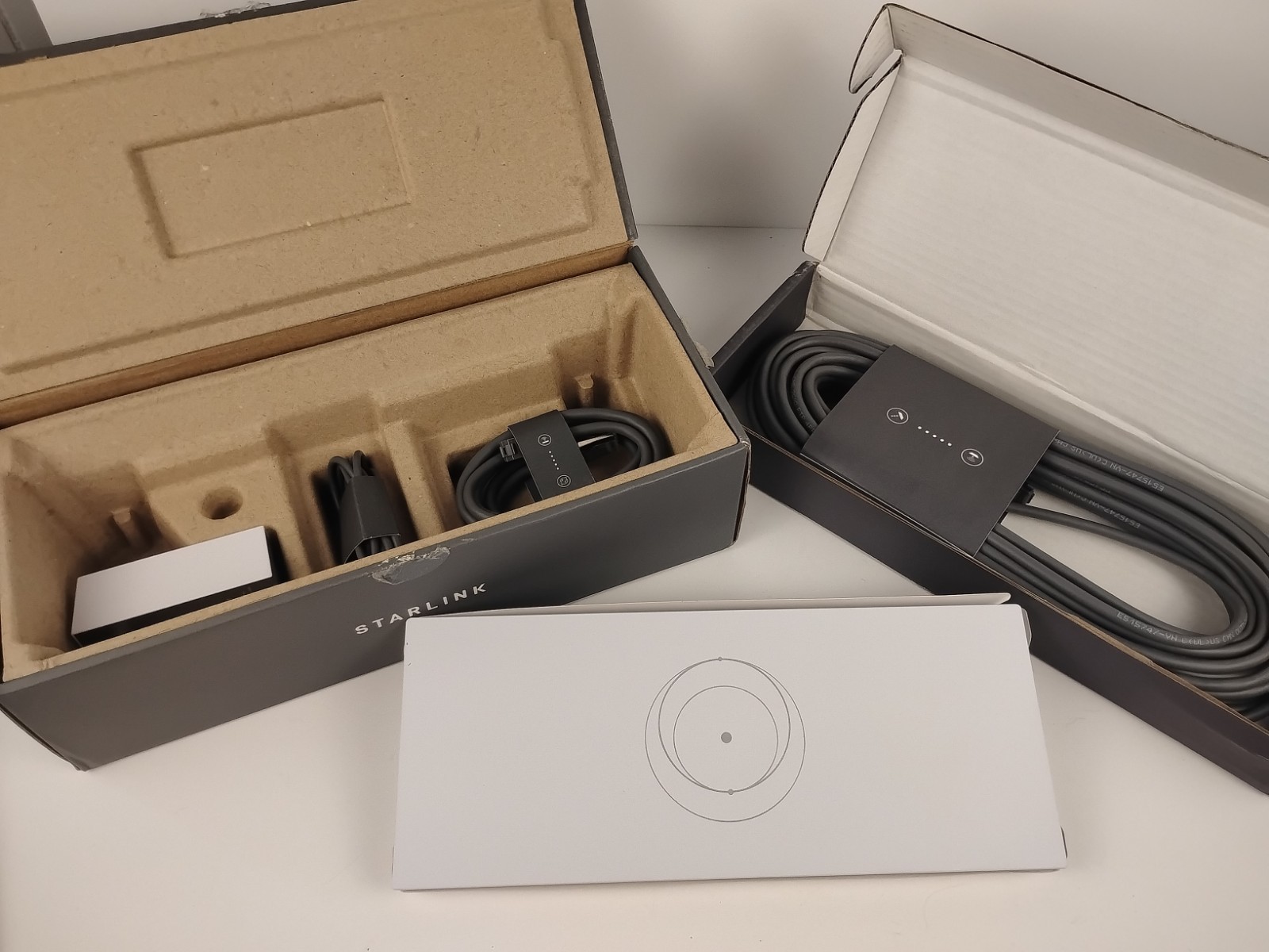Starlink Gen 3 WiFi 6 Router Kit UTR-232 Power Supply Cables Open Box