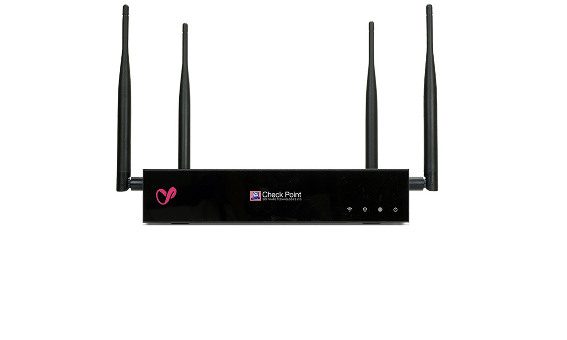 Check Point 1570W WiFi Security switch +3 year SNBT subscription Premium support