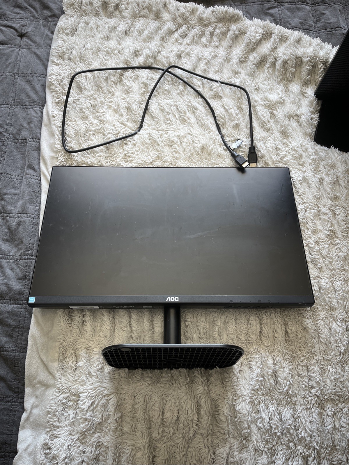 monitor 23 inch AOC