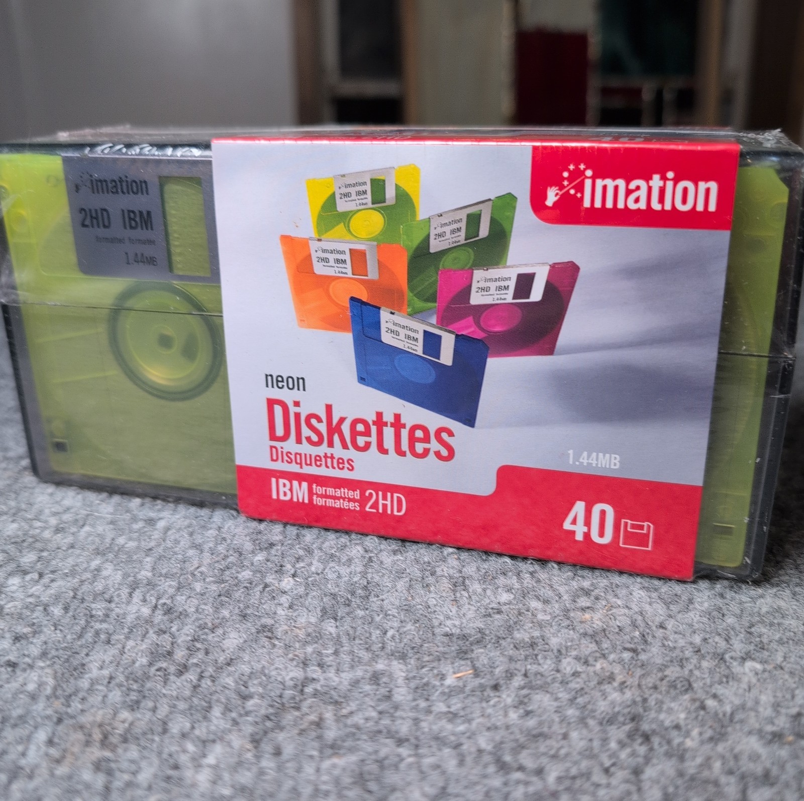 Imation Neon Diskettes 40 Pack IBM 2HD 3.5" Floppy Disks with Case New Sealed