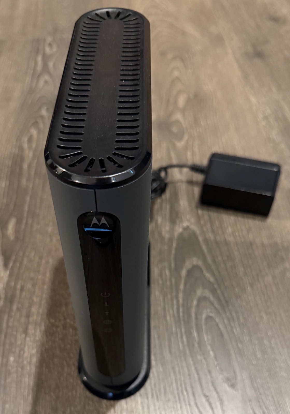 Motorola MB8611 Cable Modem -  3.1 DOCSIS  ULTRA FAST