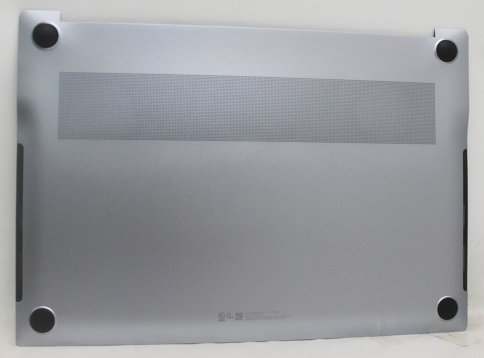 BA98-04221A Samsung Bottom Base Cover Sapphire Galaxy Np960Xma-Kb1Us"GRADE A"