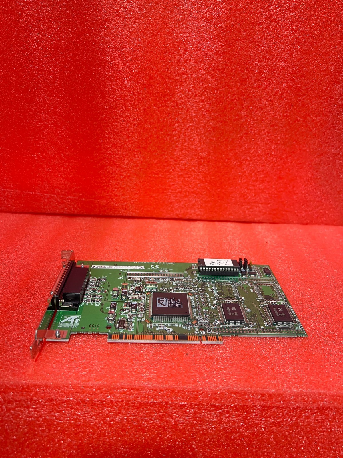 ATI 3D Rage II PCI VGA Card sun mach64 PCI 113-37701-106