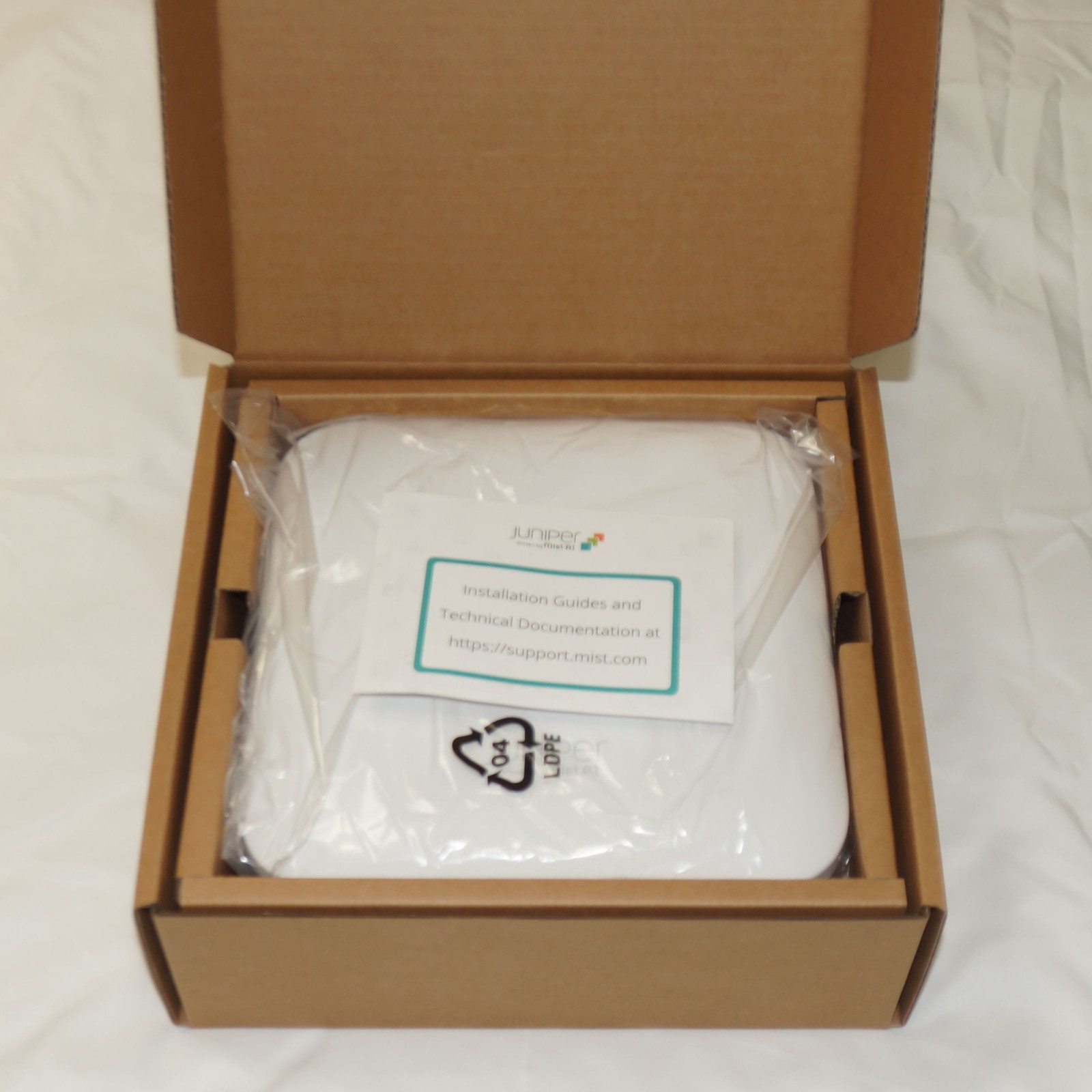 JUNIPER AP45-US	WiFi 6E Access Point New w/Bracket - Never been claimed