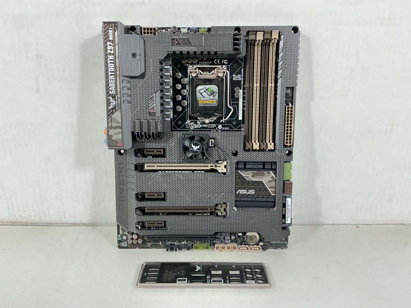 ASUS Sabertooth Z97 Mark 1 ATX LGA 1150 USB 3.1 - SABERTOOTH Z97 MARK 1/USB 3.1