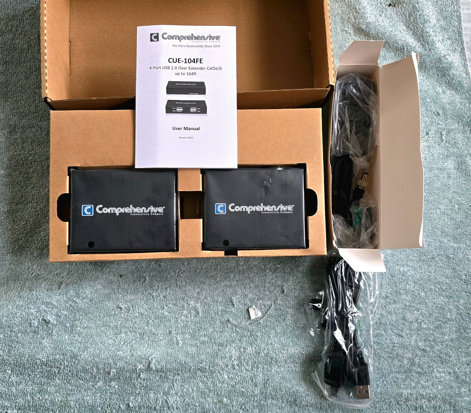 Comprehensive 4-Port USB 2.0 over CAT. Extender CUE-104FE Pro AV/IT up to 164ft
