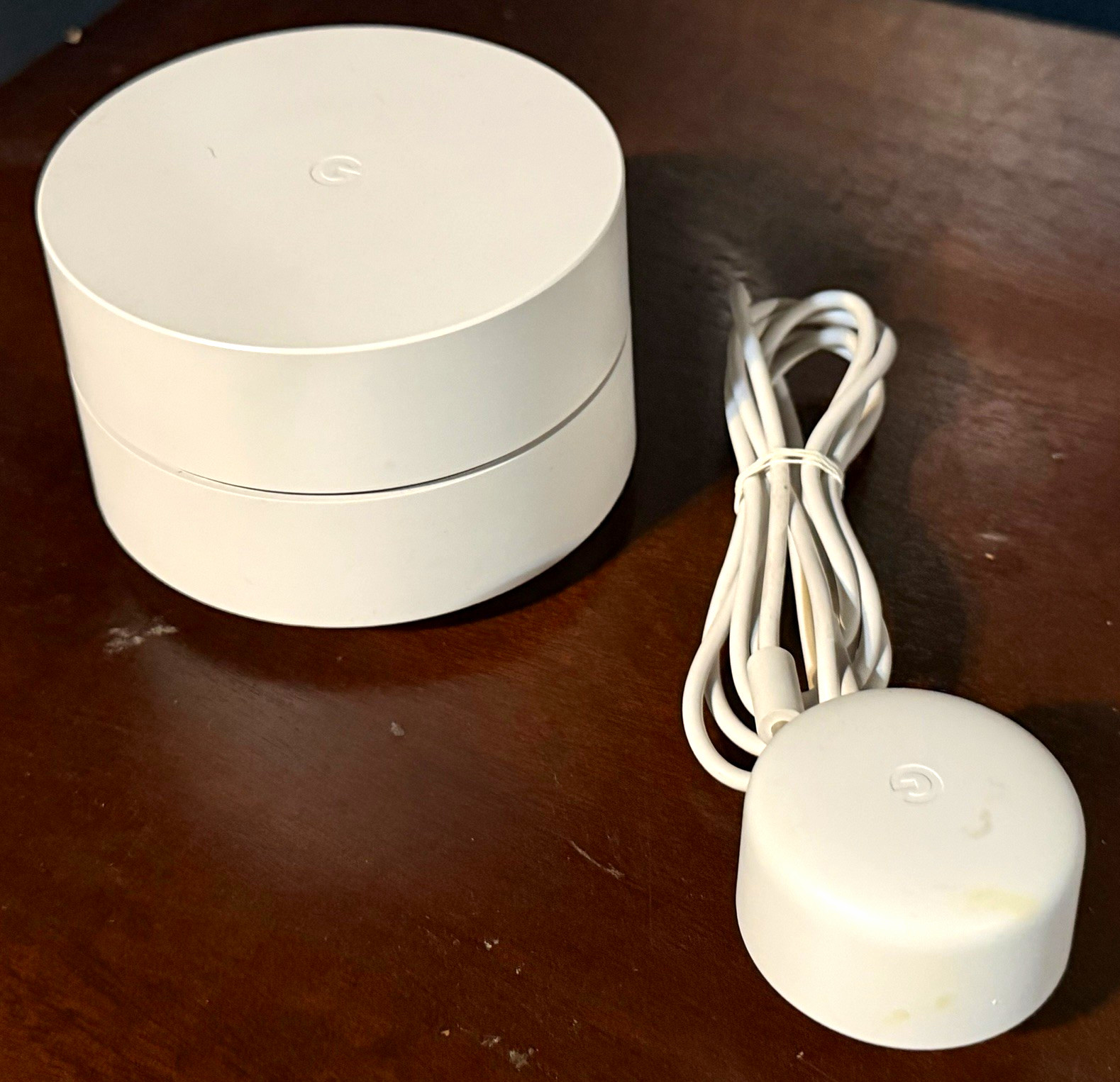 Google GJ2CQ WiFi Router AC1200 White Ethernet RJ-45 FCC ID A4RAC-1304