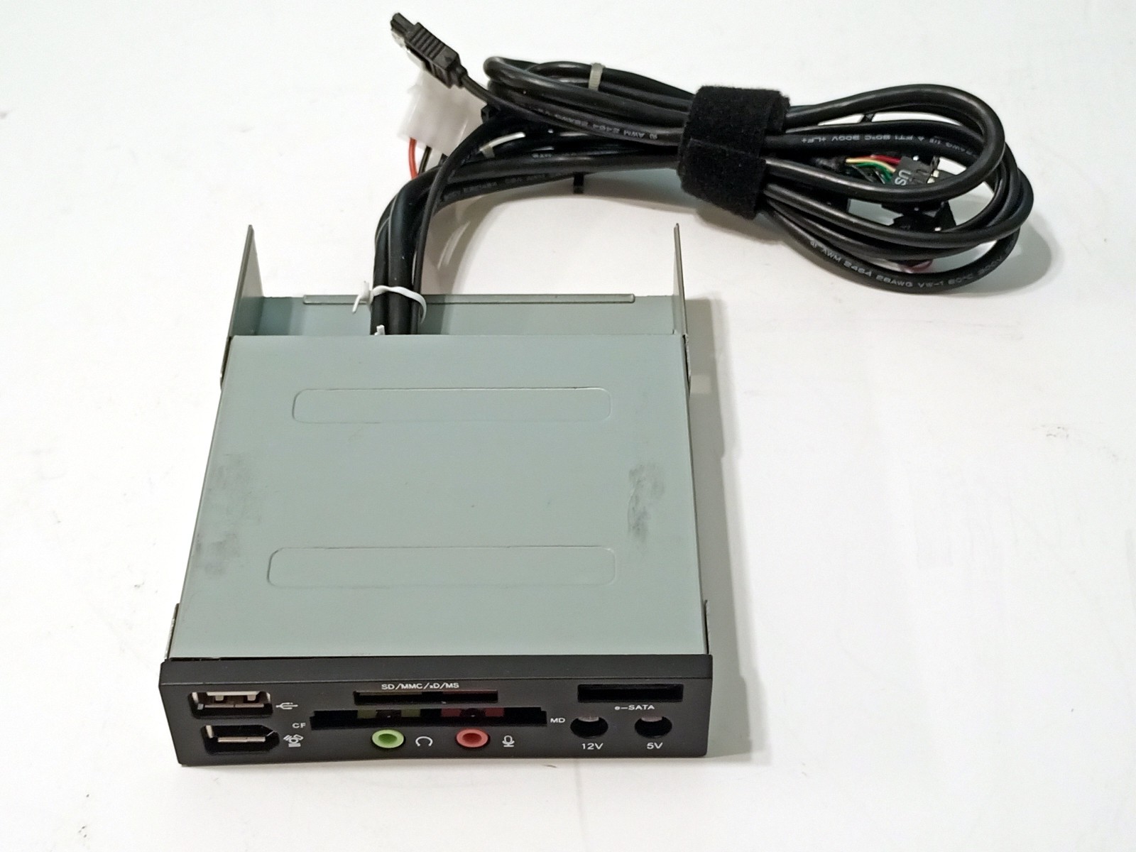 SilverStone FP35 SST-FP35B USB and Card Reader 3.5" Inch Bay