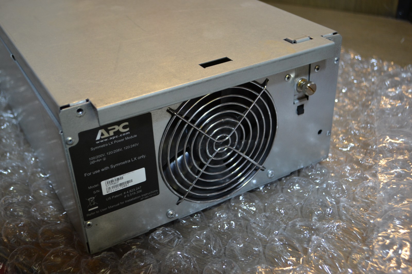 APC SYPM4KP LX 4K VA 240V Power Module