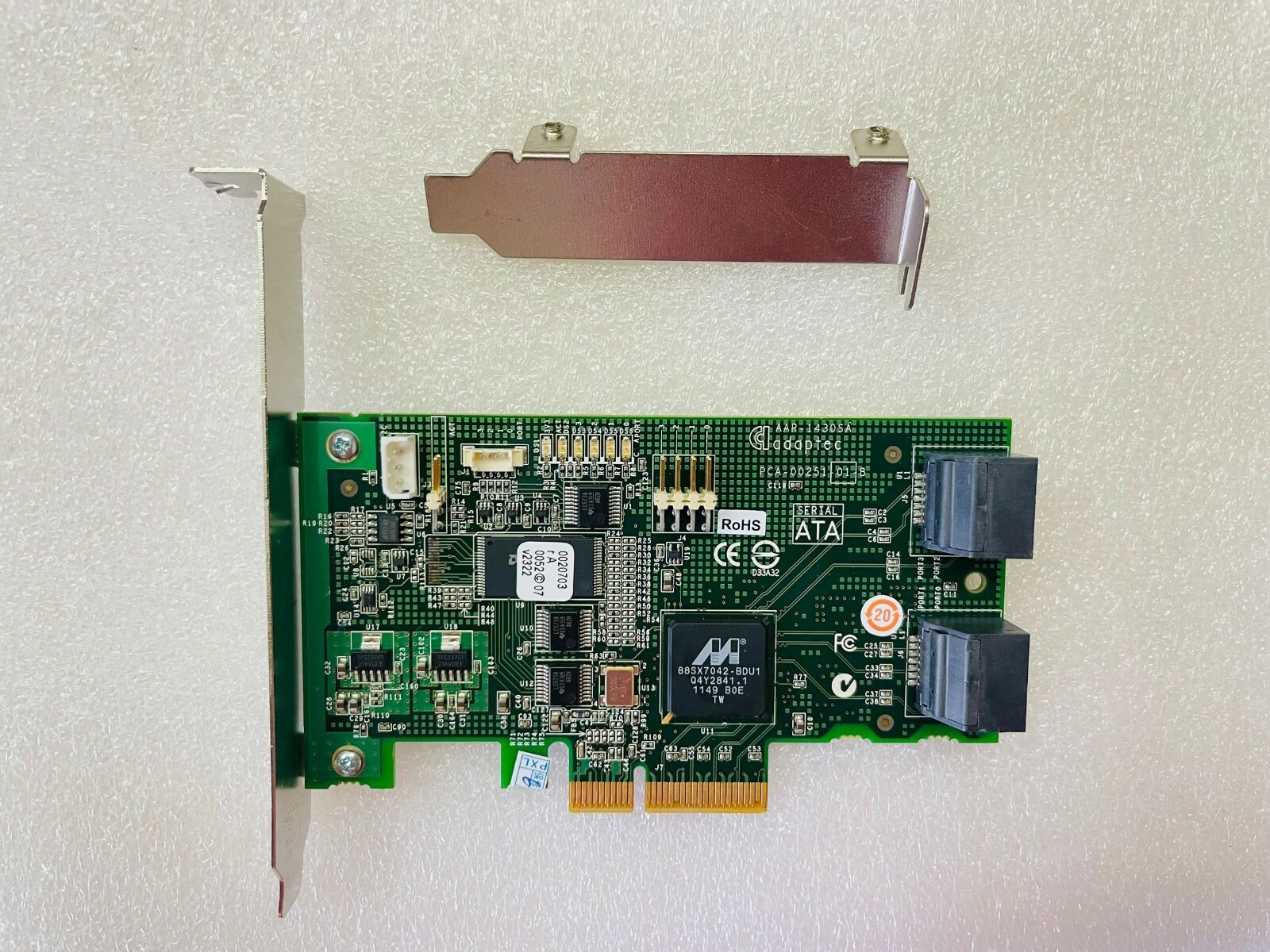 Adaptec AAR-1430SA 4-Port SATA RAID Controller Adapter Card PCI-e
