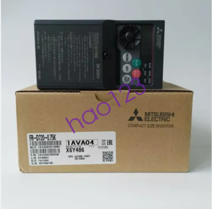 New FR-D720-0.75K  frequency converter DHL/FedEx