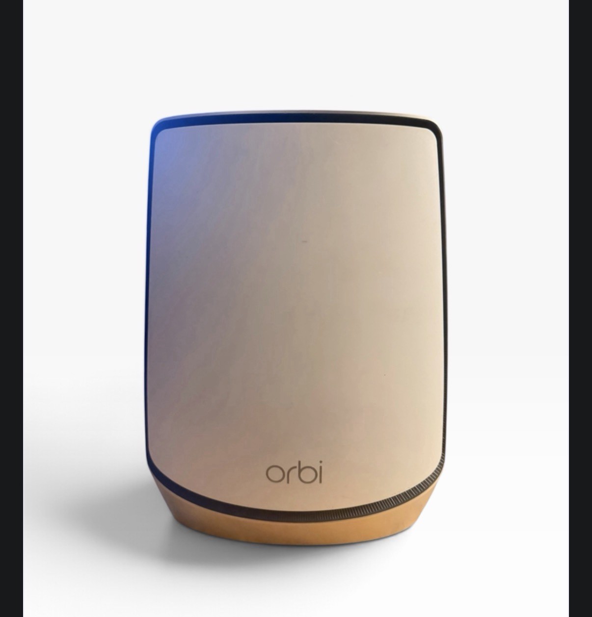 NETGEAR - Orbi 850 Series AX6000 Tri-Band Mesh Wi-Fi 6 - Router [RBR850]