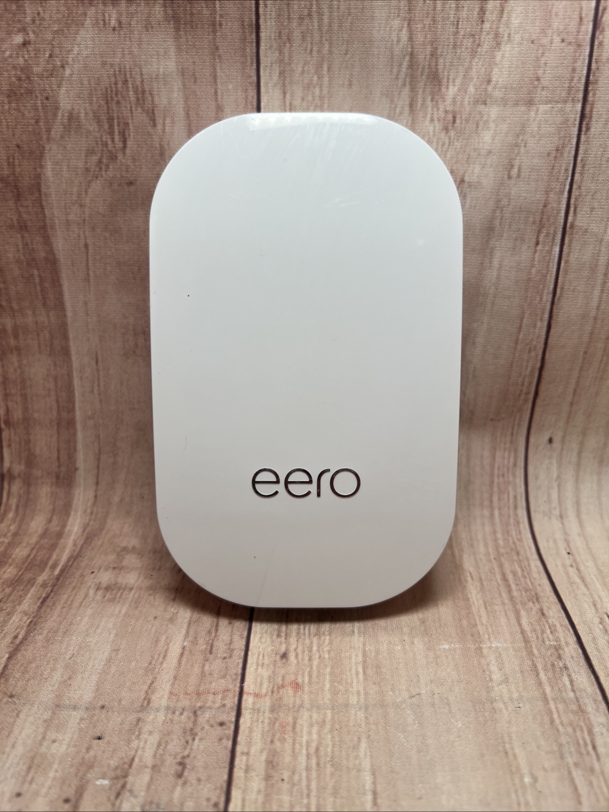 Eero Beacon Mesh WiFi Range Extender D010001 G2U