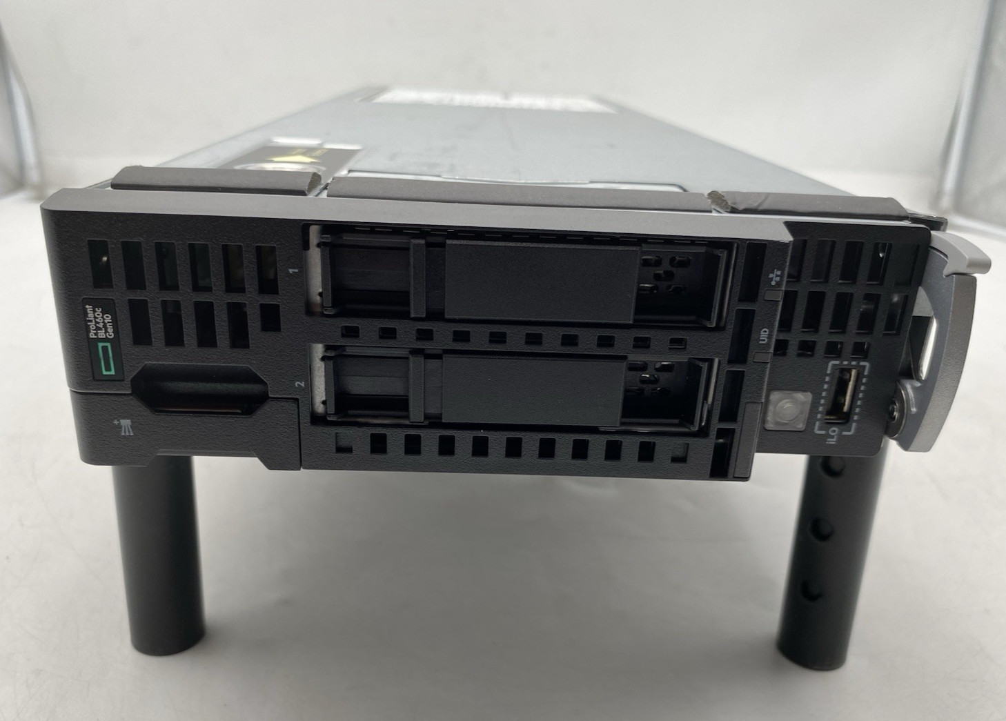 HPE ProLiant BL460c Gen 10 Blade Server 2x Xeon Gold 6140 NO RAM/HDD/Controller