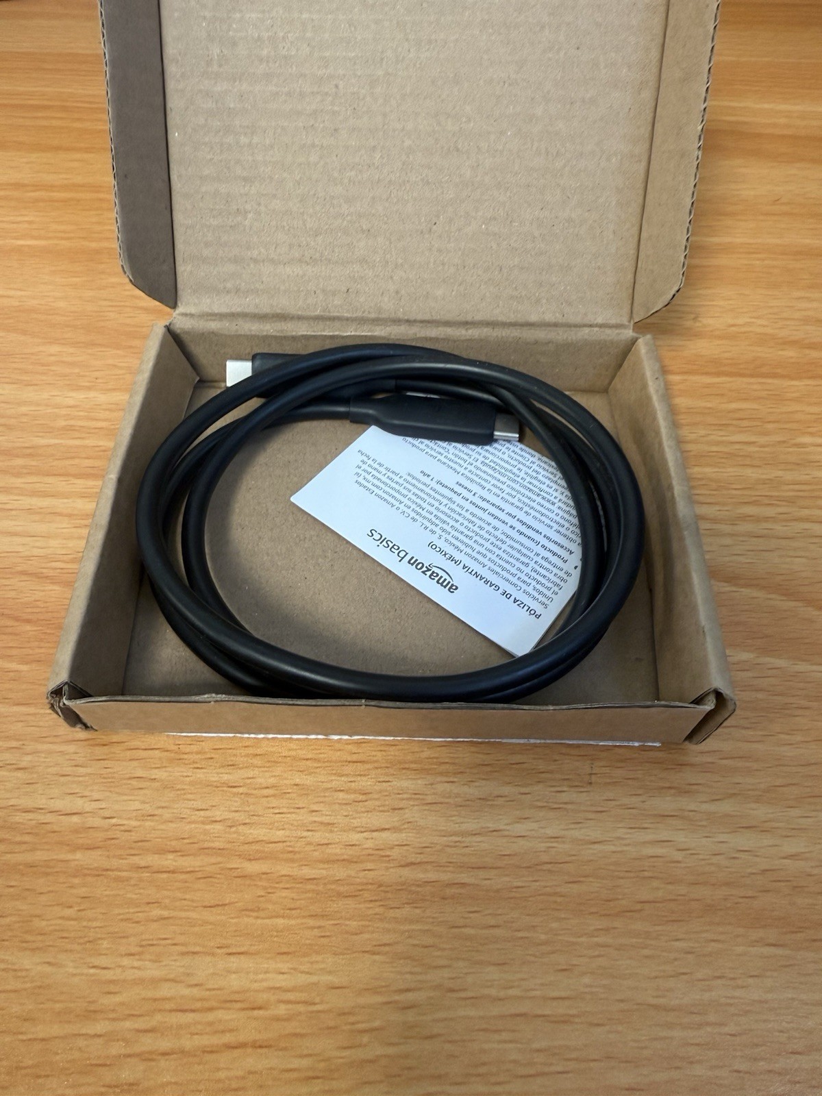 Amazon Basics USB-C to USB-C 4 Fast Charger Cable, 40 Gbps, 8K Video, 240W, USB