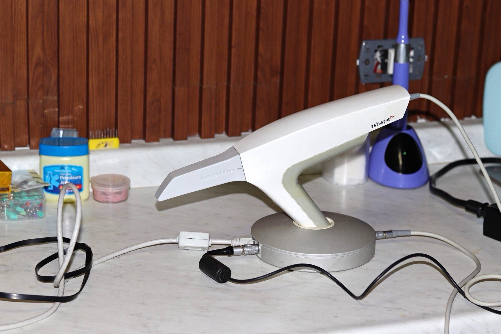 3Shape TRIOS Handheld Dental 3D Scanner Intraoral Wand w/ Base and Alienware