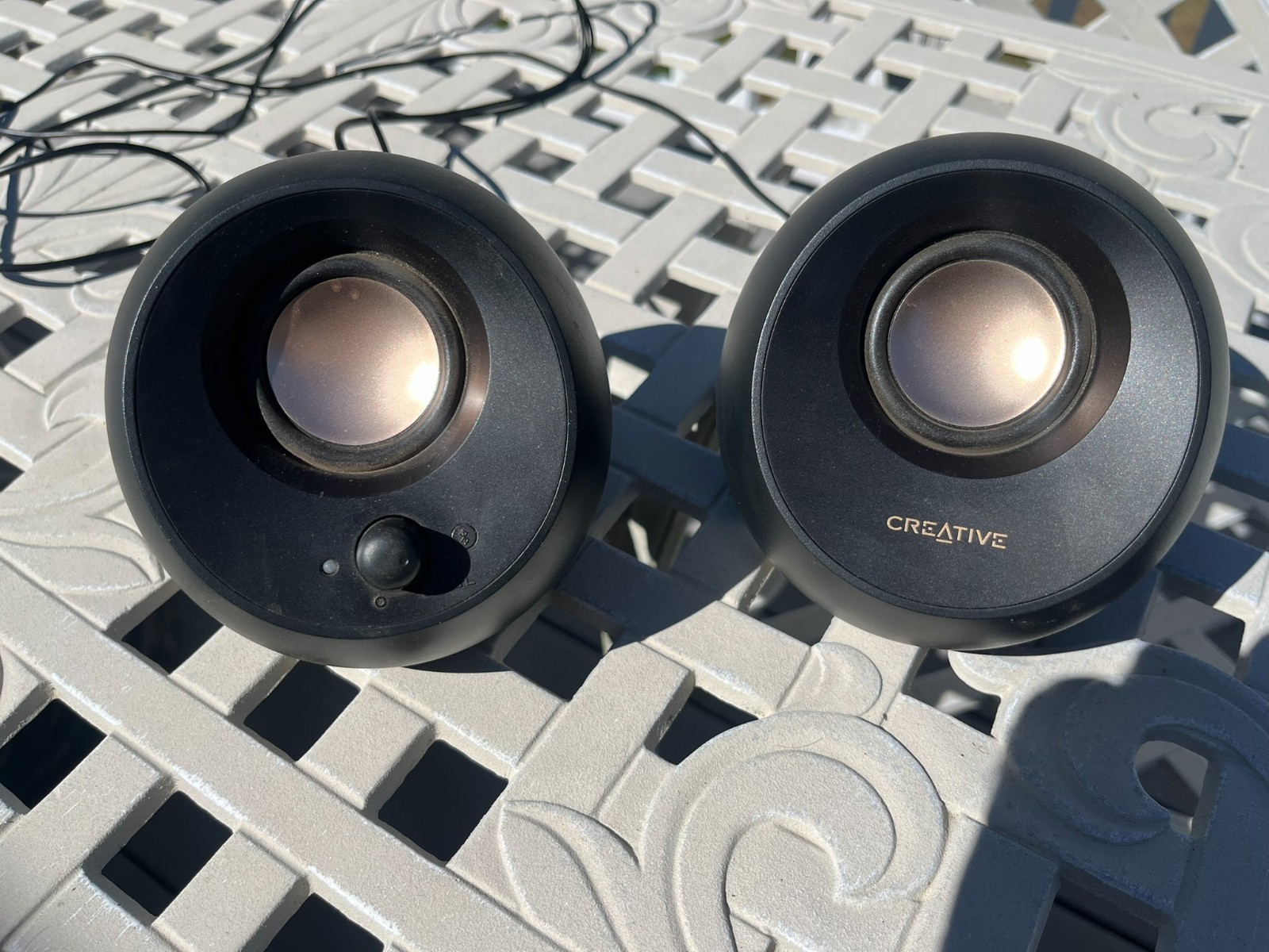Creative Pebble V3 2.0 Bluetooth Speaker System - 8 W RMS - Black