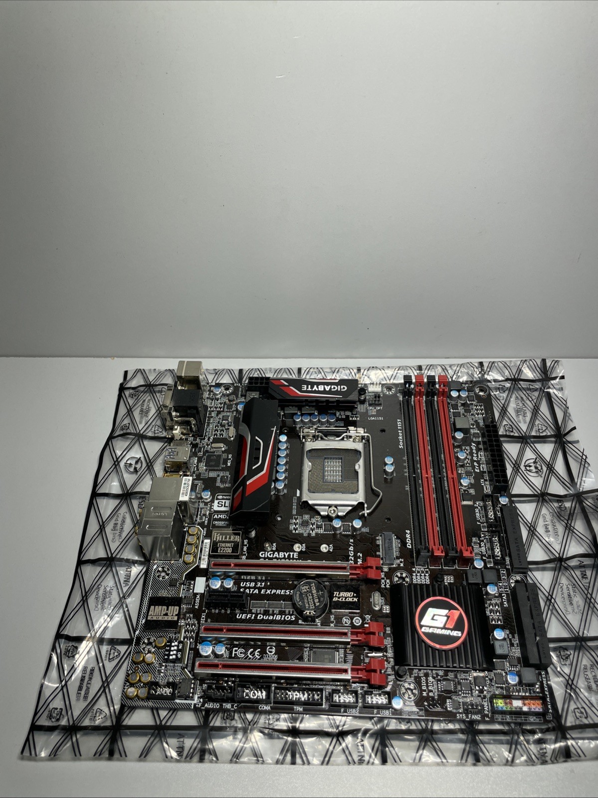 Gigabyte GA-Z170MX-Gaming 5 LGA1151 Intel System Board/Motherboard HDMI/USB-C