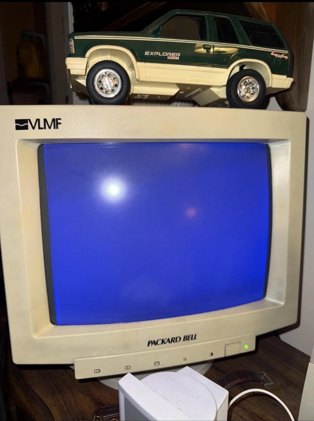 Vintage Packard Bell VLMF 13" CRT VGA Computer Monitor Tested Working READ