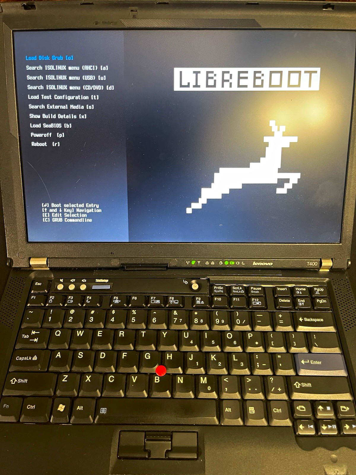 T400 Thinkpad Libreboot + X9100 cpu + 4gb RAM