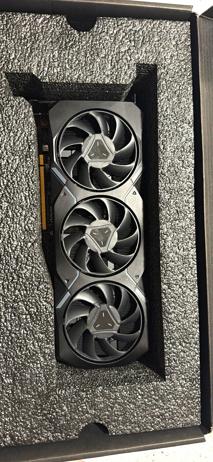 AMD Radeon 7900xt 20gb