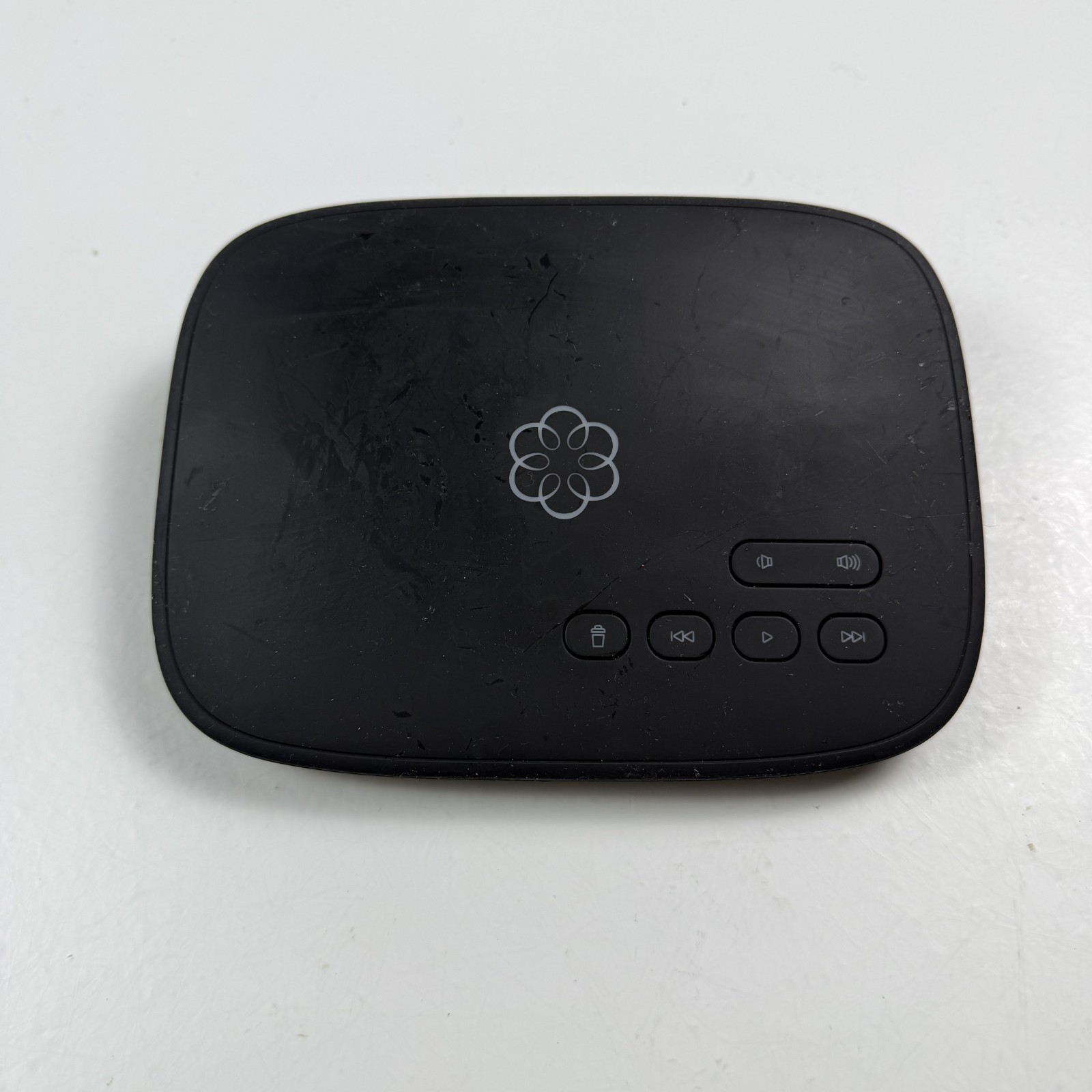 OOMA Telo104 VOIP Telephone Base Unit Only - No Cables Great Value