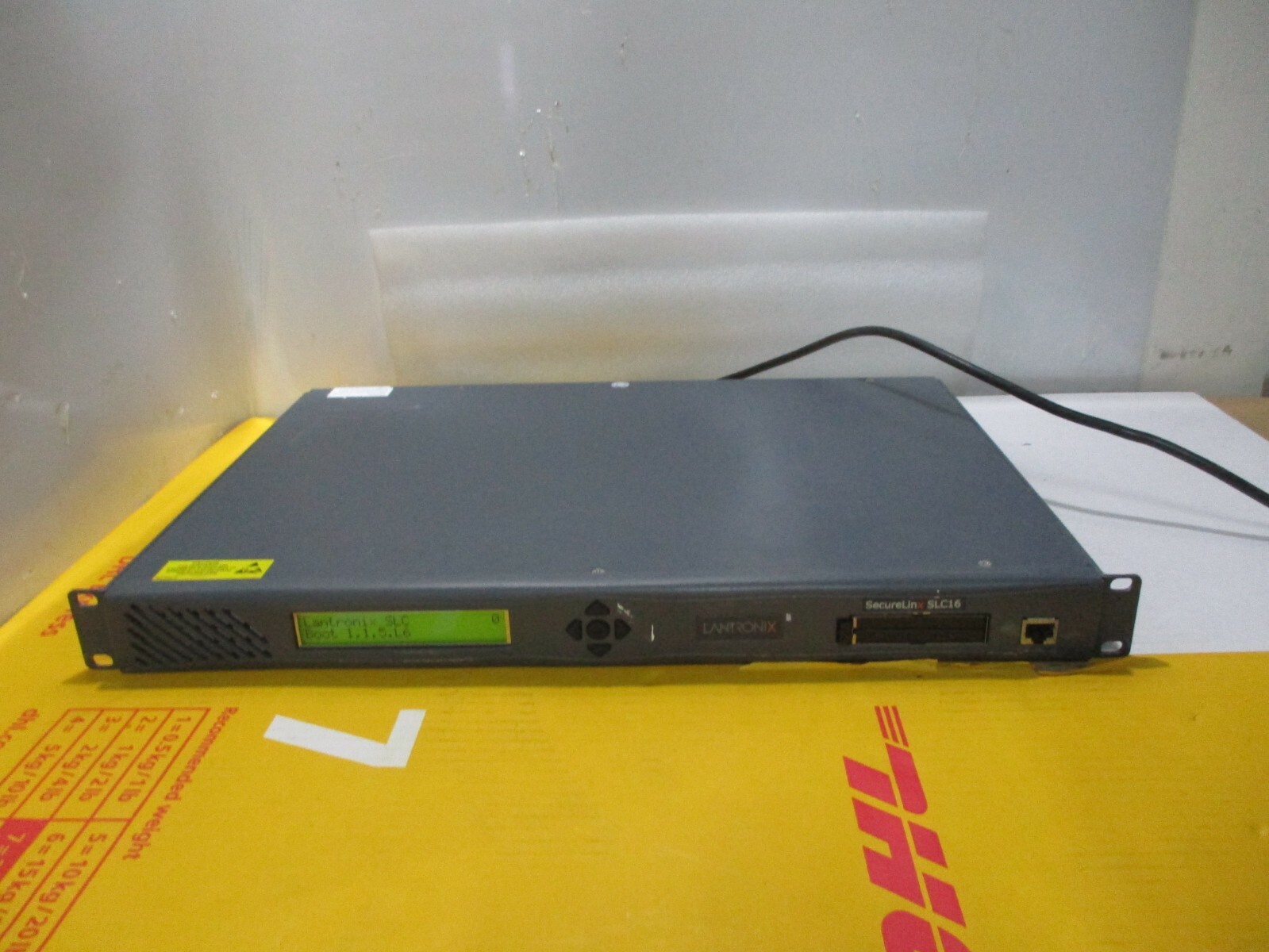 LANTRONIX SLC01612N-02 16 PORT SECURELINX SLC16 080-281-000-R REV: D17