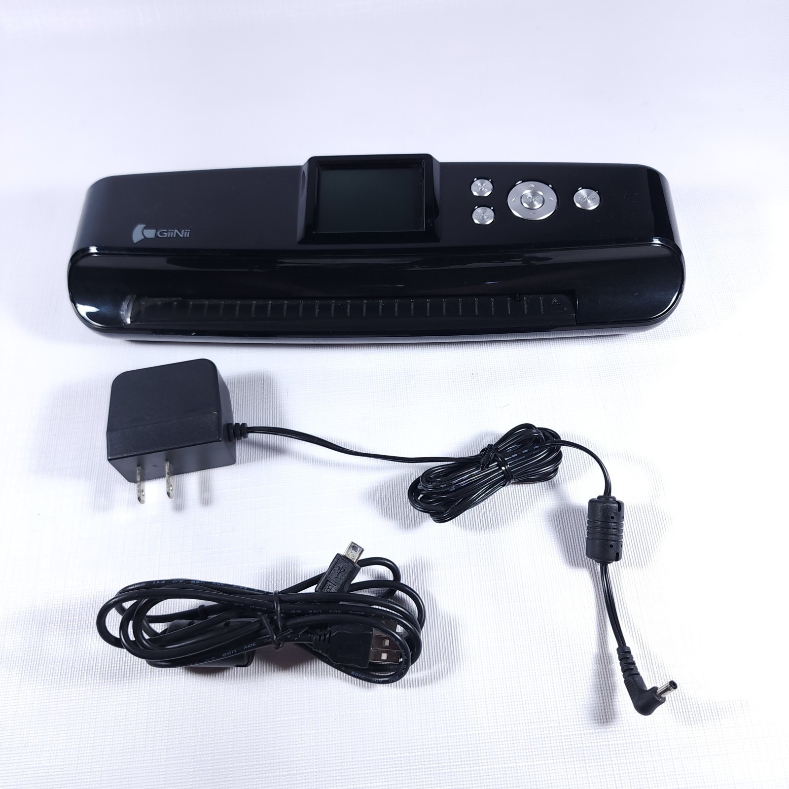 💥 GiiNii NuLife Photo Scanner 2.4 Inch LCD Screen Full Size Scanner 