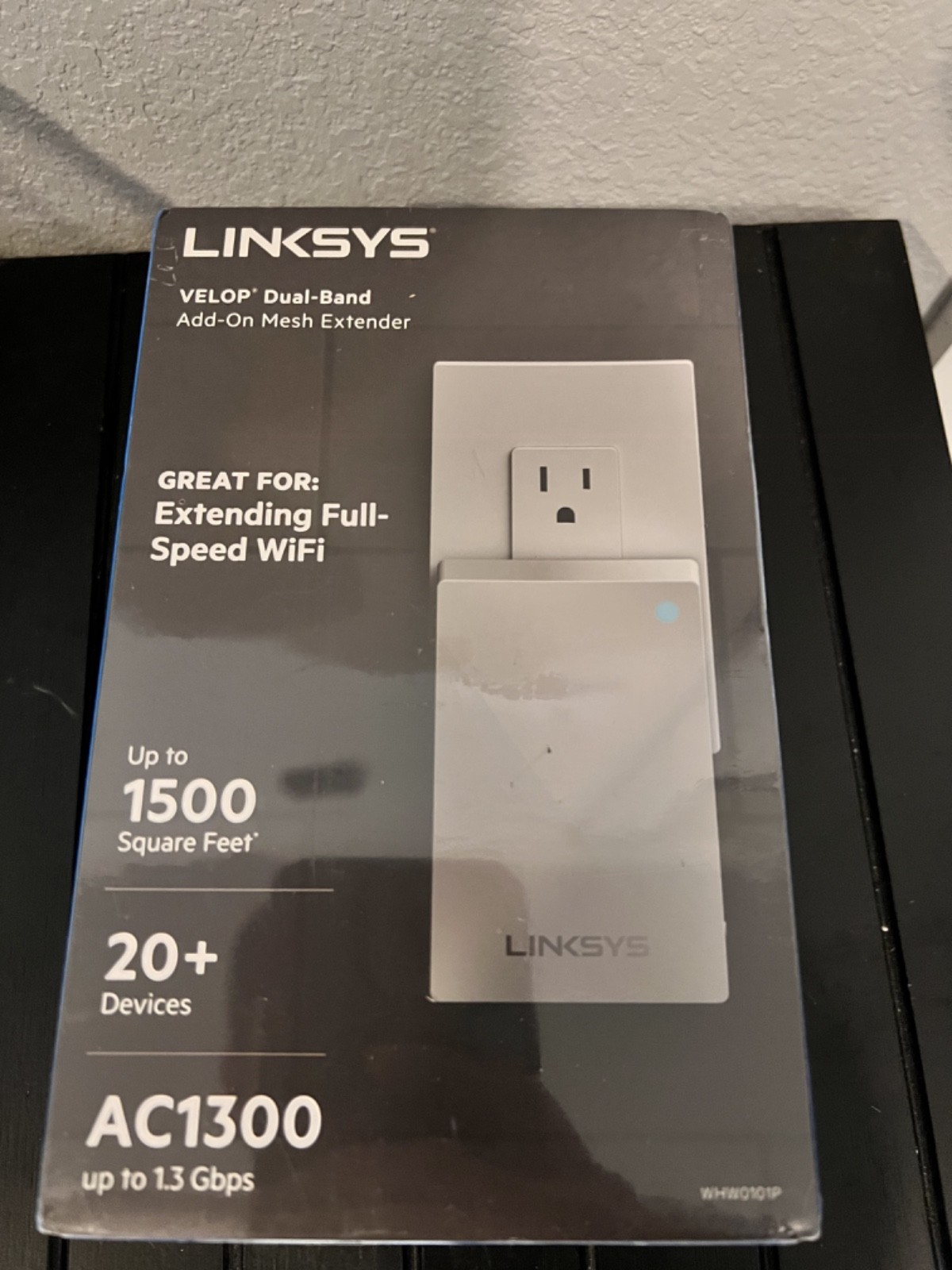 Linksys Velop WHW0101P AC1300 Plug-In Dual-Band Mesh WiFi Extender SEALED