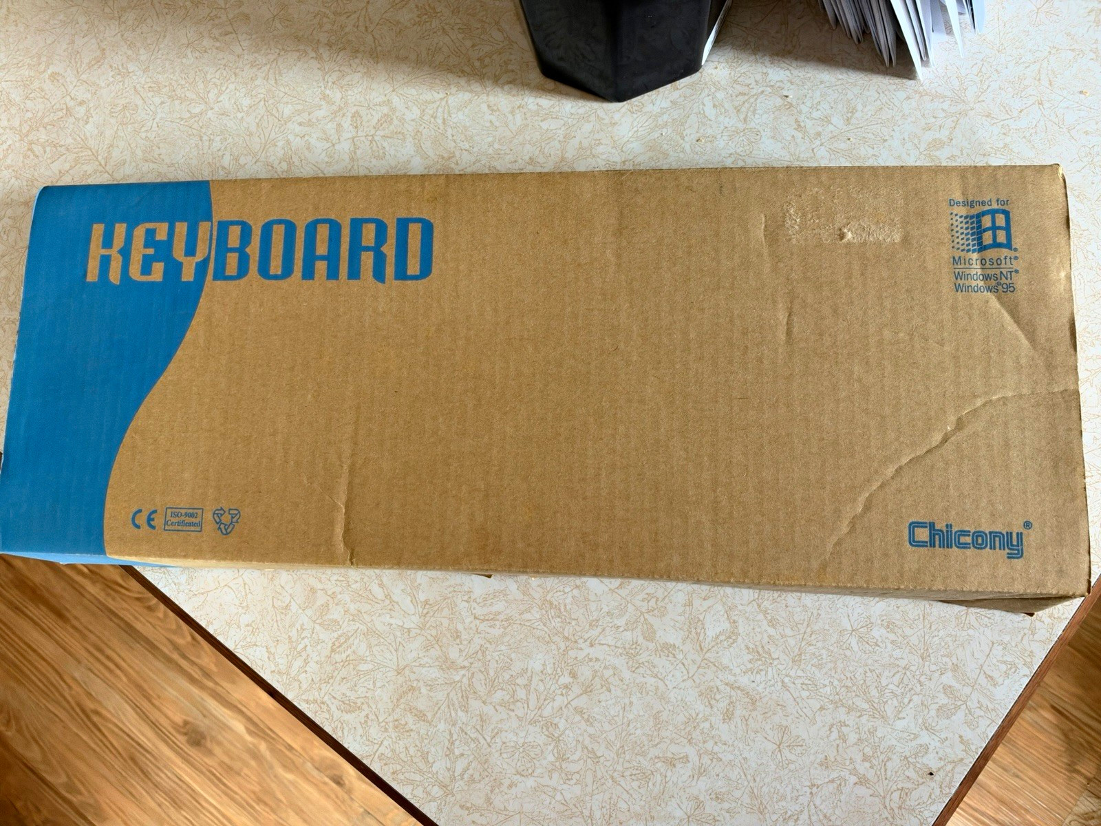 Chicony KB-2971 Standard PS/2 Wired Keyboard, English QWERTY, White