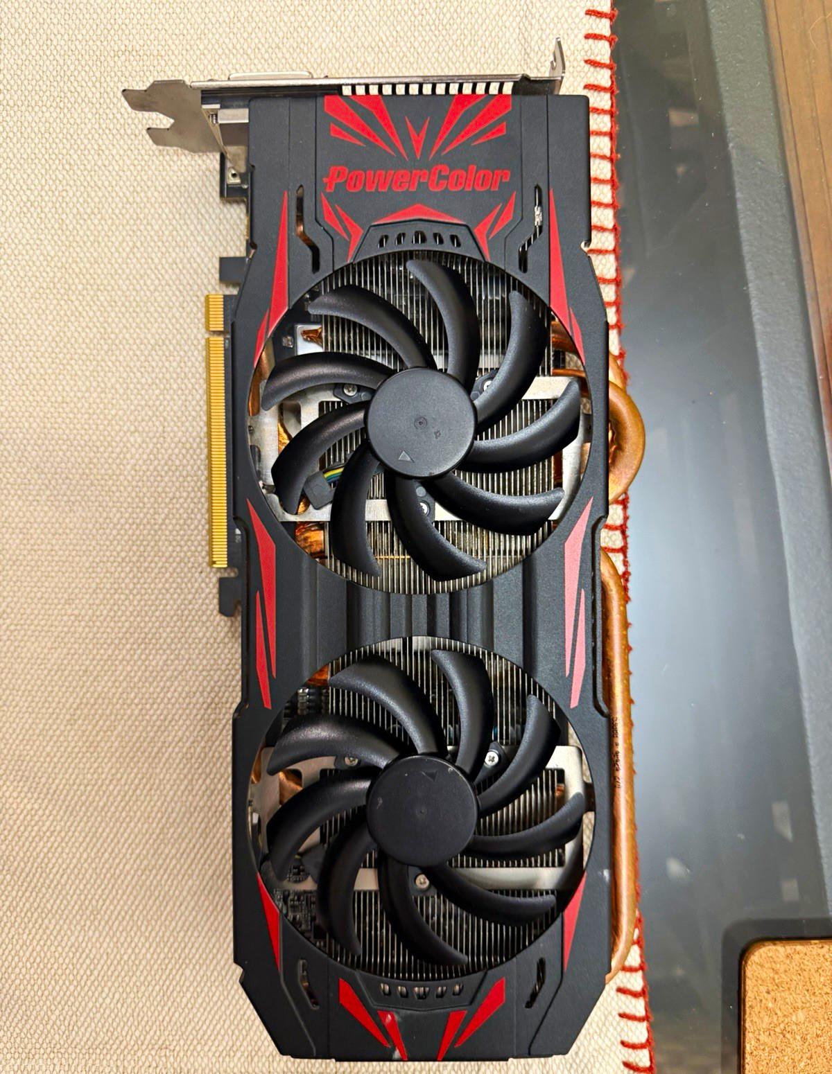PowerColor AMD Radeon R9 290 4GB GDDR5 PCIe x16 HDMI DP DVI-D DirectX 11.2