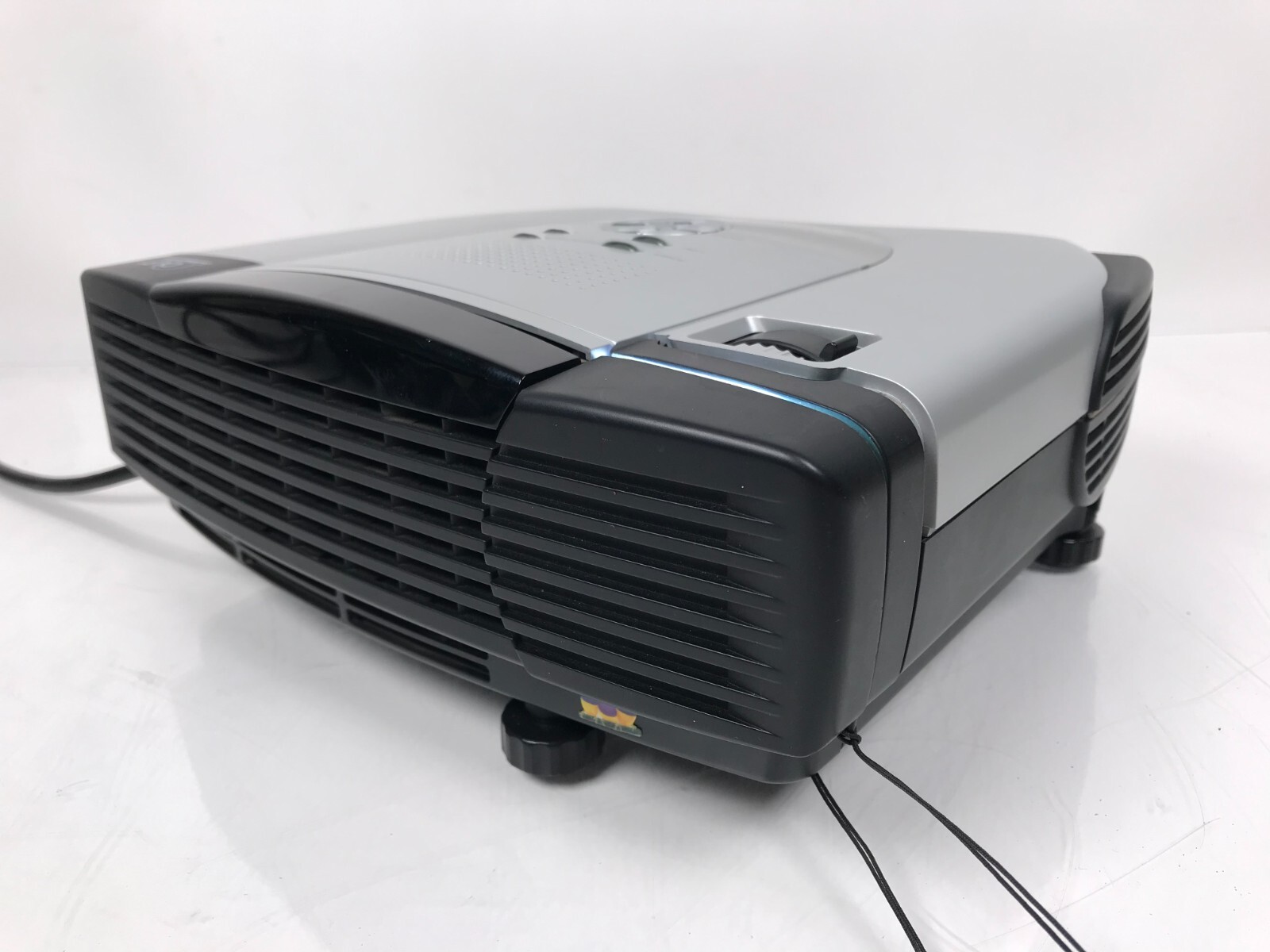 ViewSonic PJ458D DLP Projector