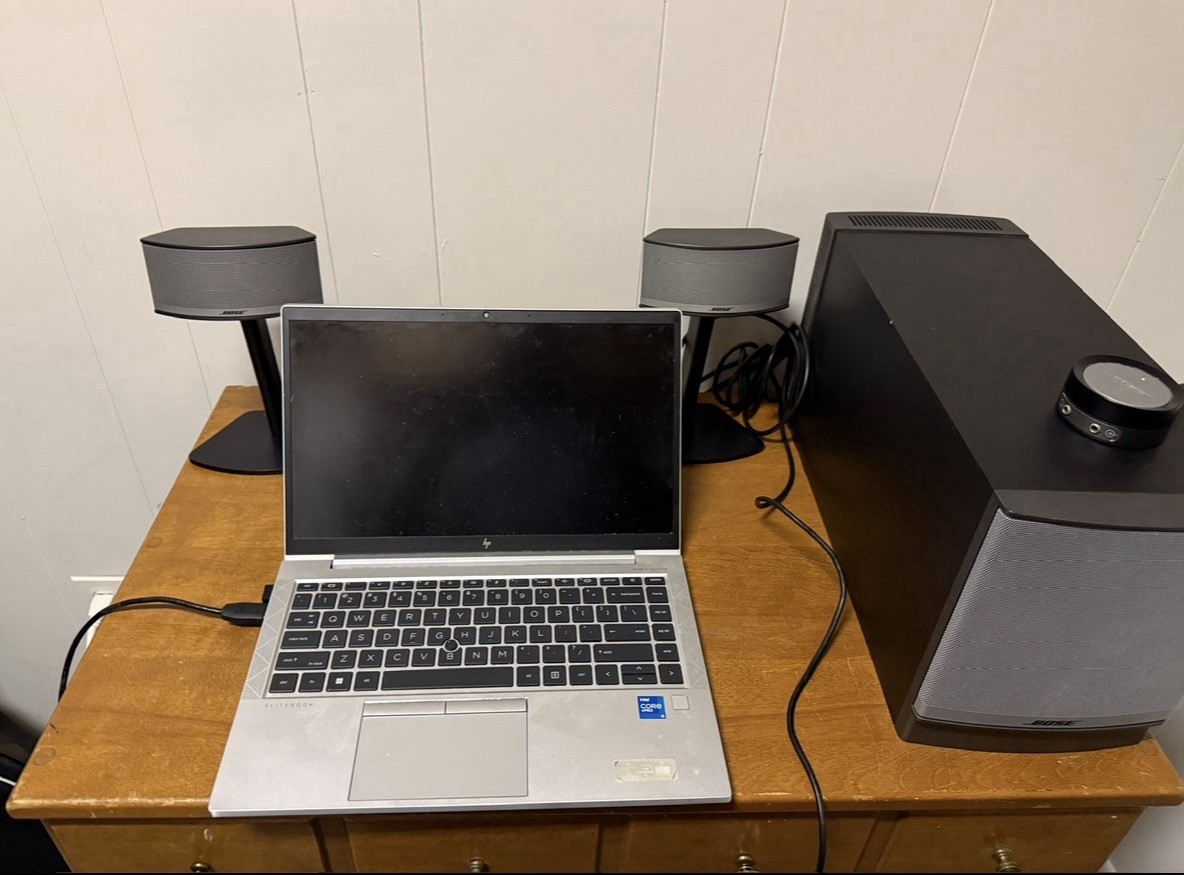  Bose Companion 5 Multimedia Computer Speakers with Subwoofer & Control Pod