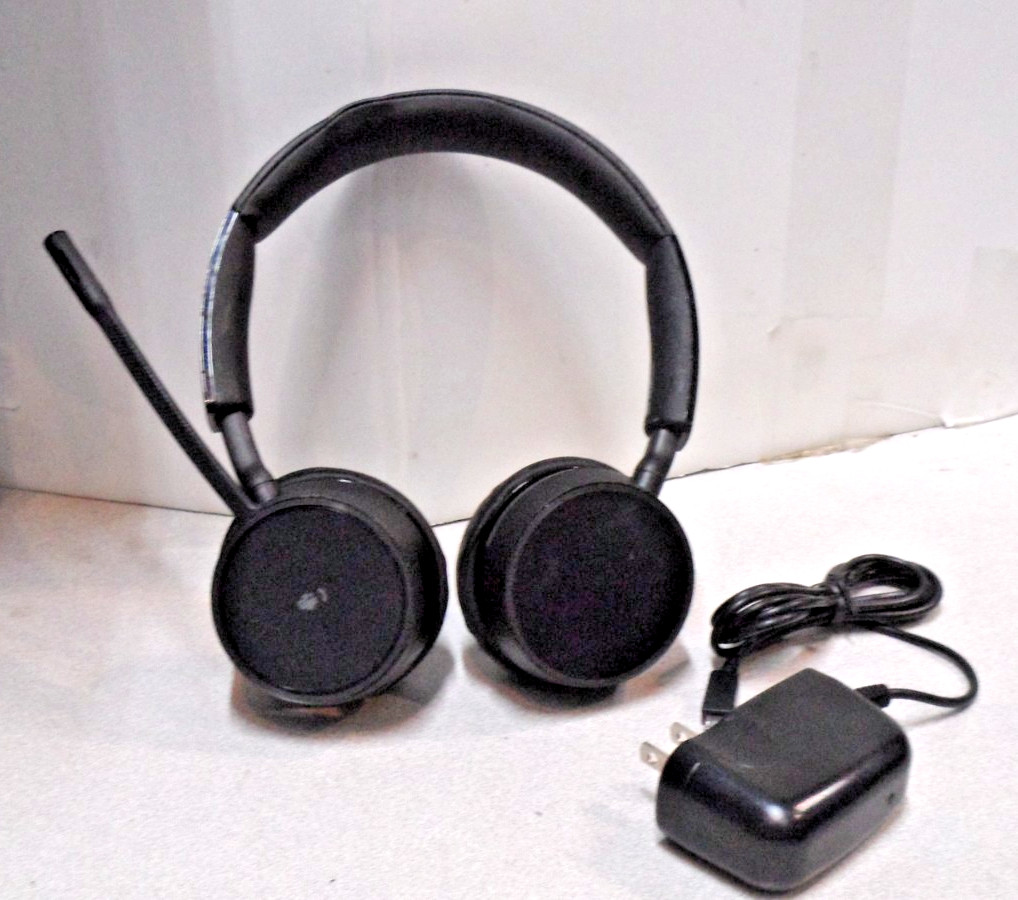 Dell Pro Wireless Bluetooth 5.0 Stereo Headset WL5022 Black Adjustable Boom Mic