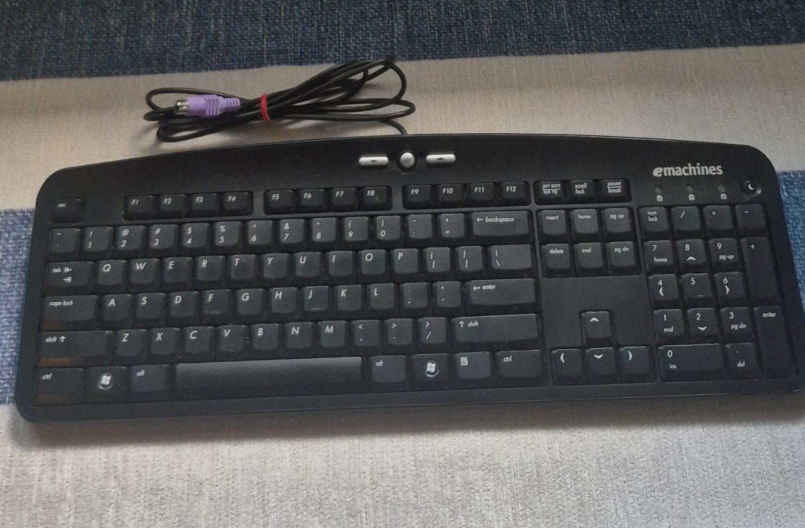 EMachines Wired Keyboard KB-0705