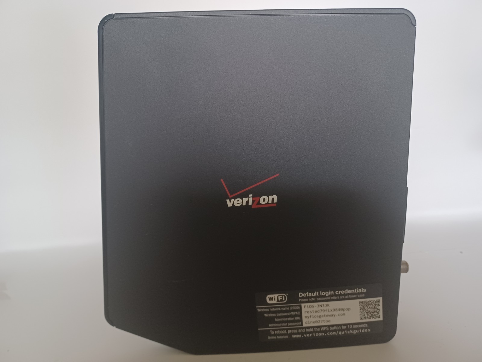 Verizon Fios Quantum Gateway 4-Port Wi-Fi Router - Black (FIOS-G1100)-No Cords