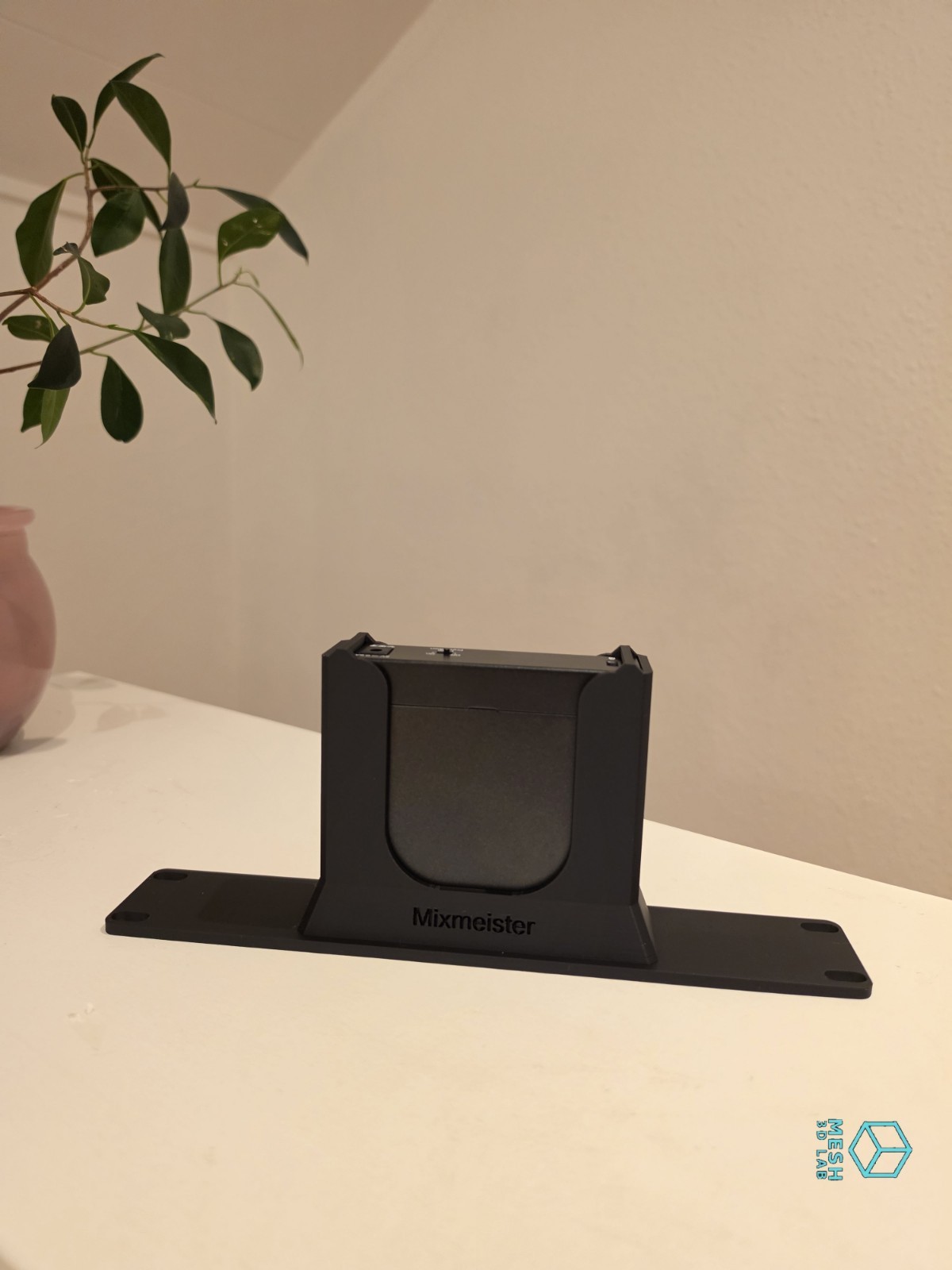 TP-Link TL-SG105S 10 Inch Rack Mount Bracket Black
