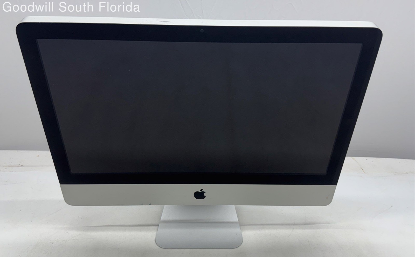Appel iMac Model A1311 Gray Tiltable All-In-One Monitor Not Tested